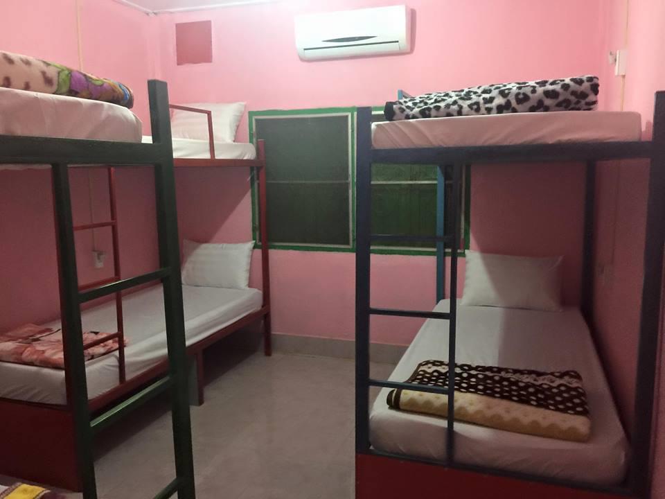 Real Vang Vieng Backpacker Hostel Buitenkant foto